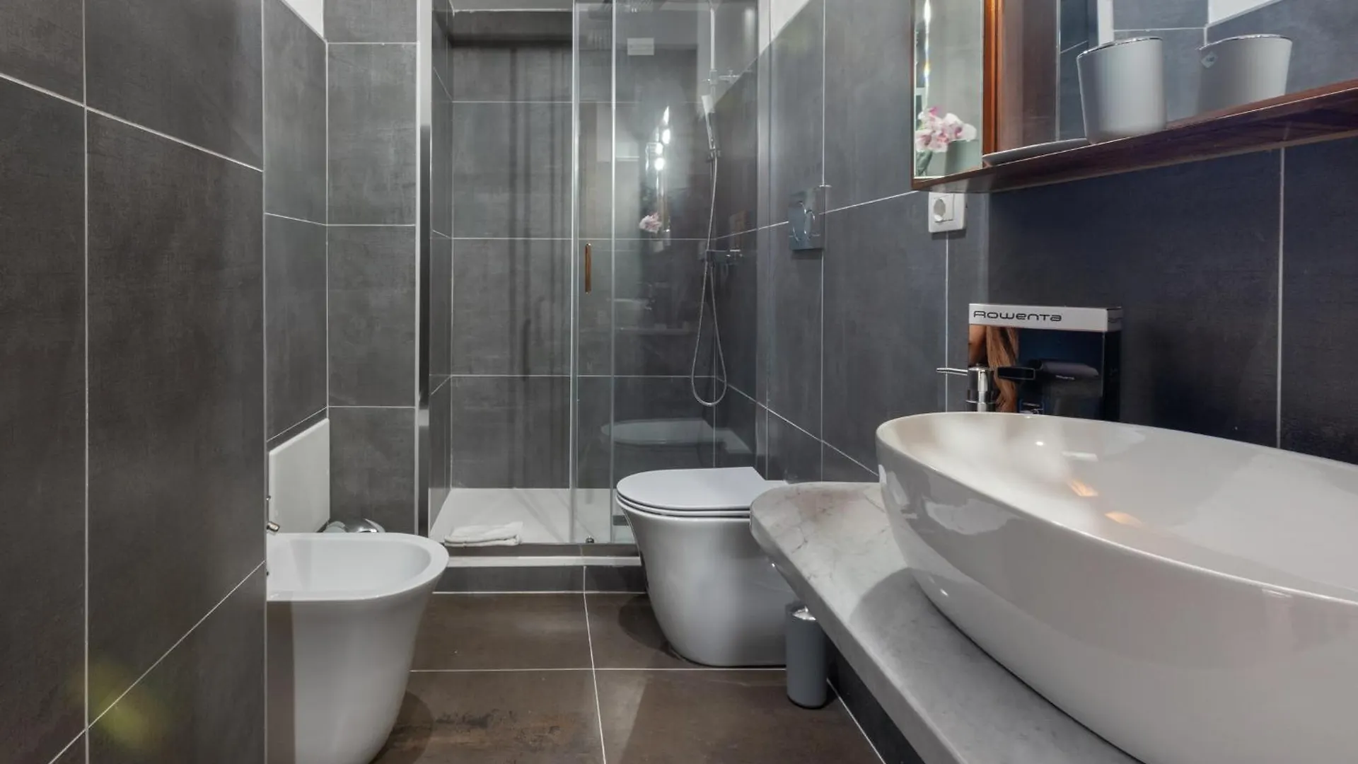 Отель Hesa House Кальяри 0*,  Италия