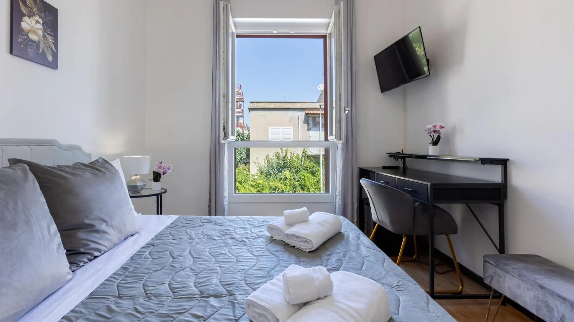 Отель Hesa House Кальяри Гостевой дом