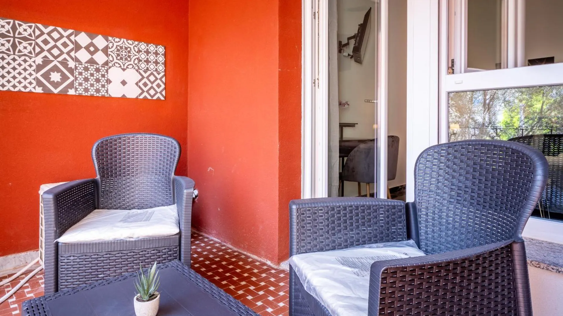 Gasthof Hotel Hesa House Cagliari