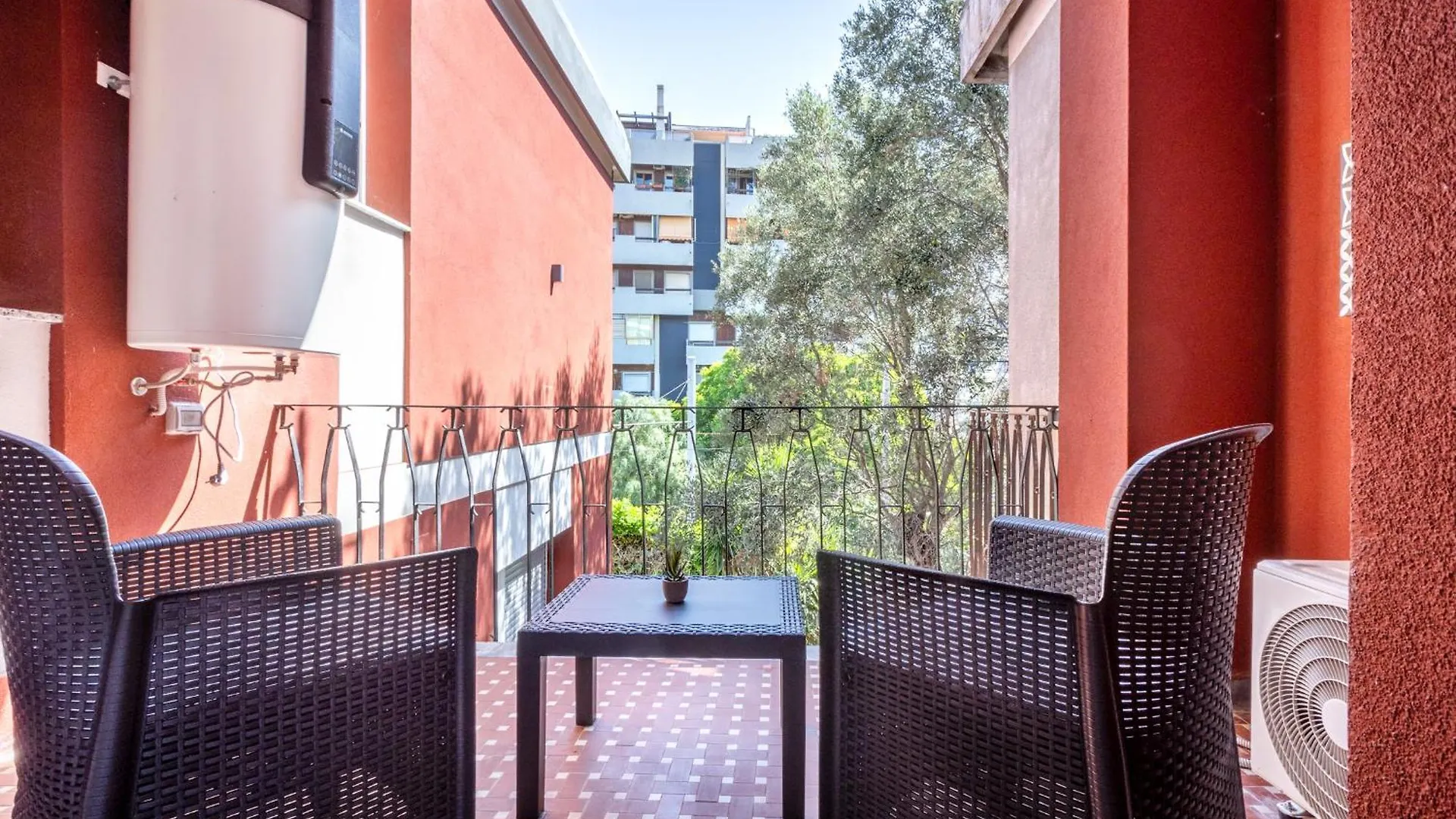 Hotel Hesa House Cagliari 0*,