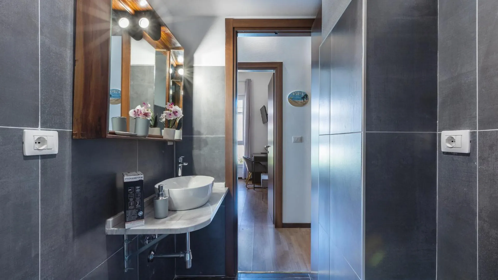 Gasthof Hotel Hesa House Cagliari