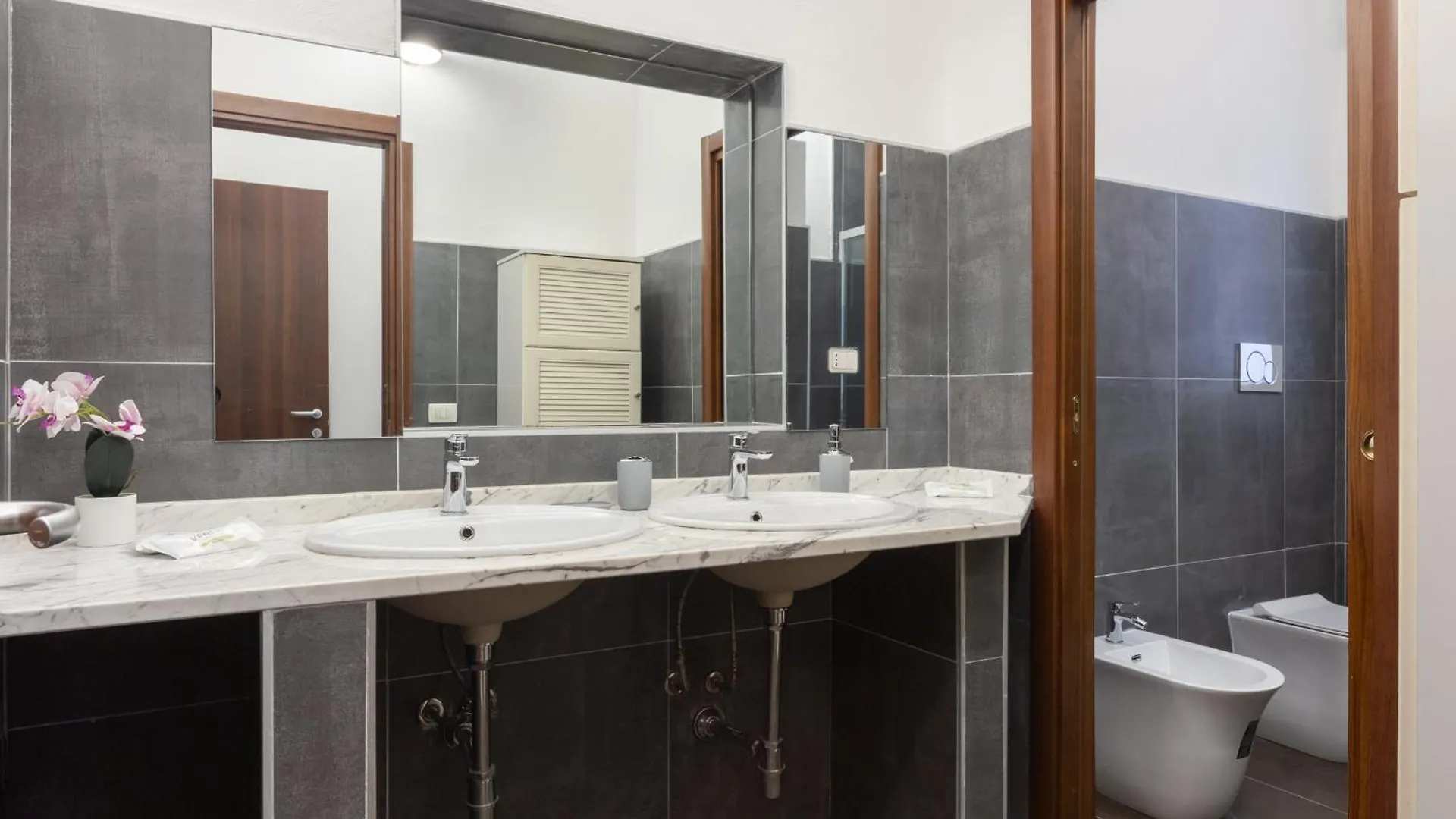 Hotel Hesa House Cagliari Gasthof
